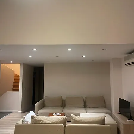 Lakeside Duplex Apartman